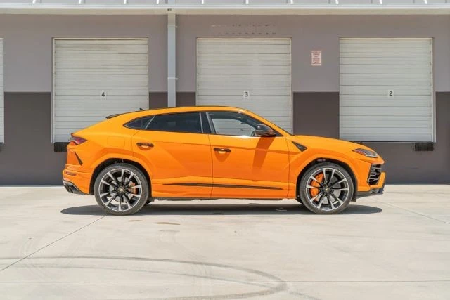 2022 Lamborghini Urus - Image 6 of 21
