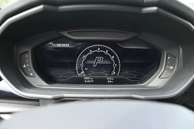 2022 Lamborghini Urus - Image 11 of 21