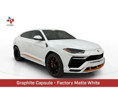 2022 Lamborghini Urus Graphite Capsule Edition