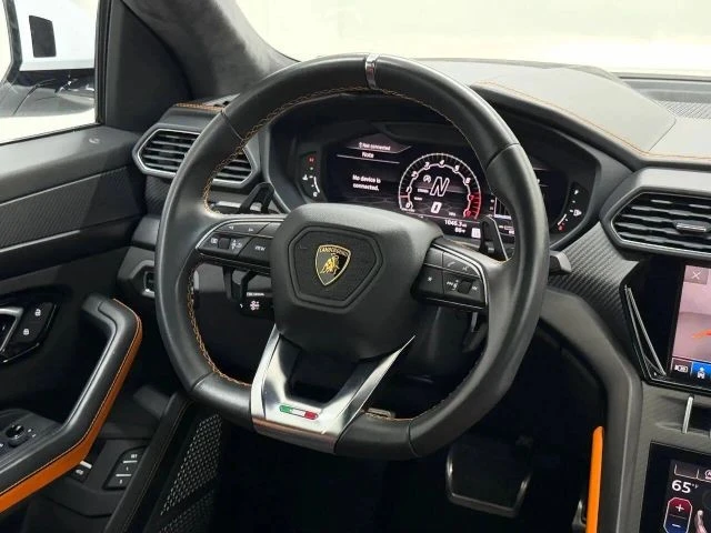 2022 Lamborghini Urus - Image 21 of 31