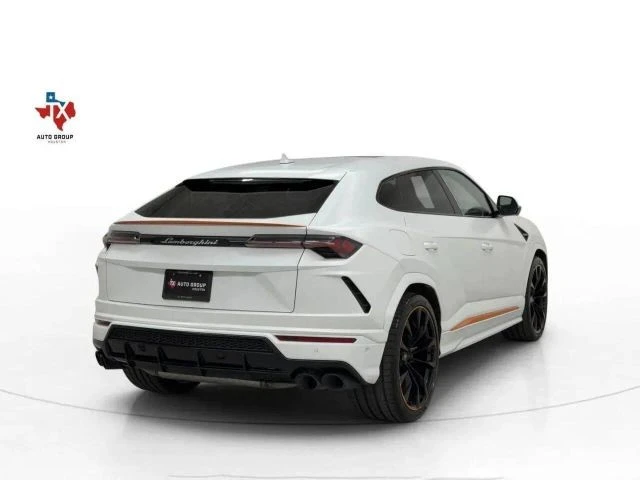 2022 Lamborghini Urus - Image 6 of 31