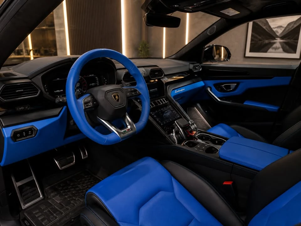 2022 Lamborghini Urus - Image 3 of 3