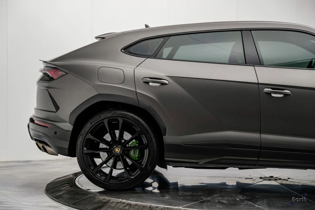 2022 Lamborghini Urus - Image 25 of 31