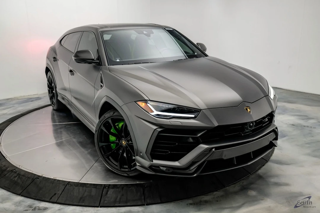 2022 Lamborghini Urus - Image 28 of 31