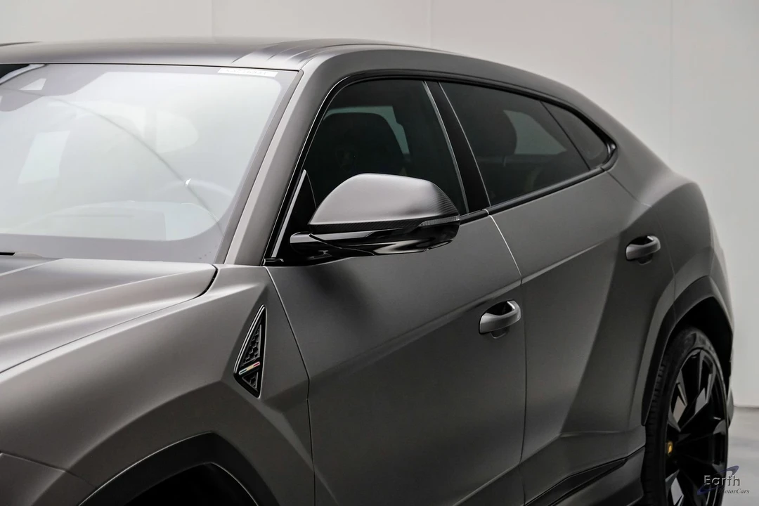 2022 Lamborghini Urus - Image 31 of 31