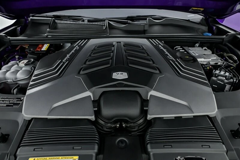2022 Lamborghini Urus - Image 17 of 21