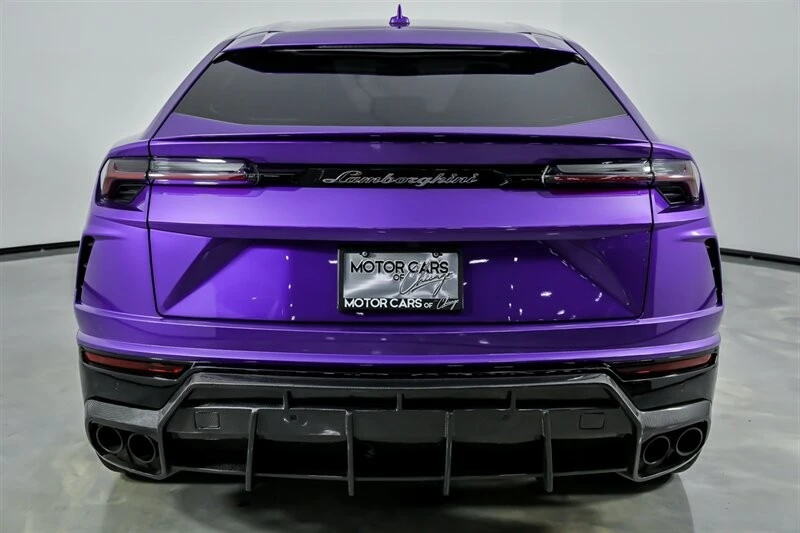 2022 Lamborghini Urus - Image 11 of 21