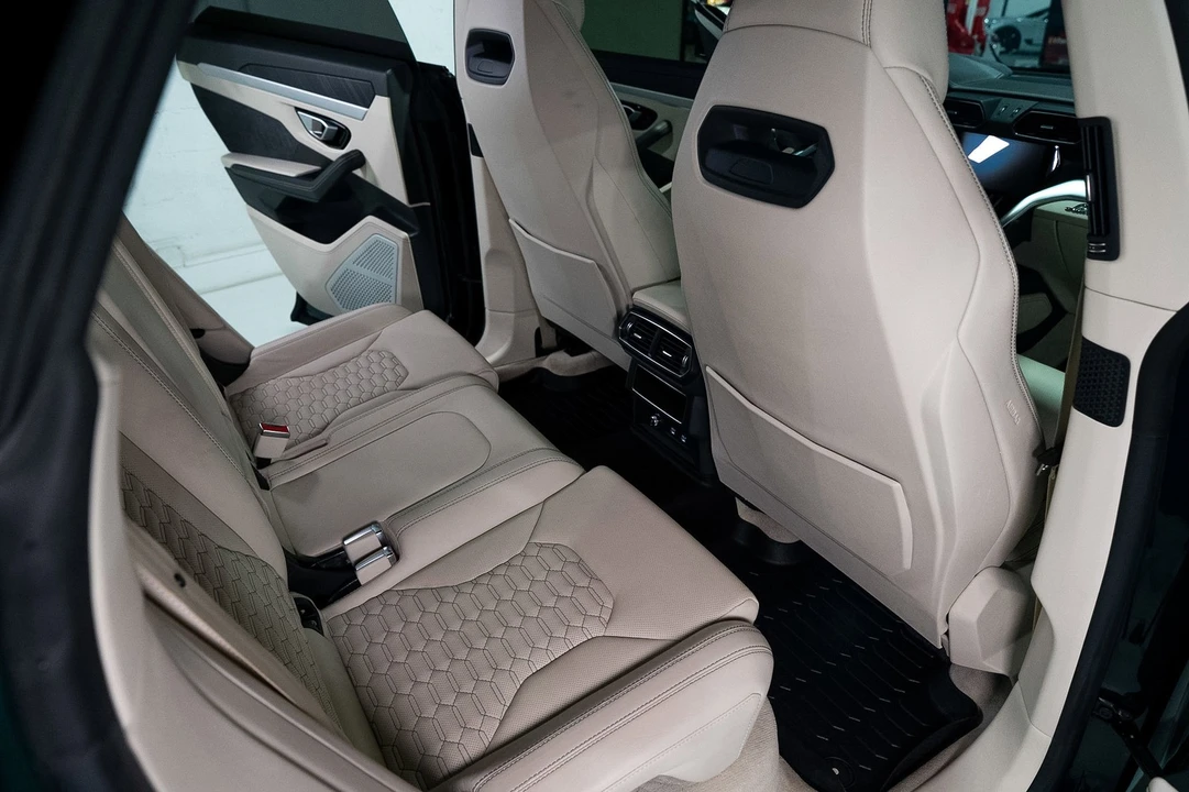 2022 Lamborghini Urus - Image 13 of 31