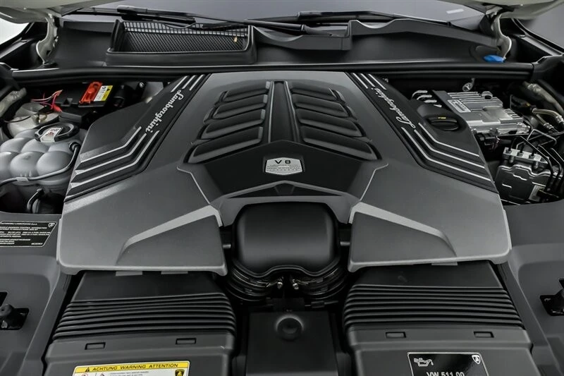 2022 Lamborghini Urus - Image 17 of 31