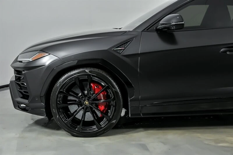 2022 Lamborghini Urus - Image 7 of 31