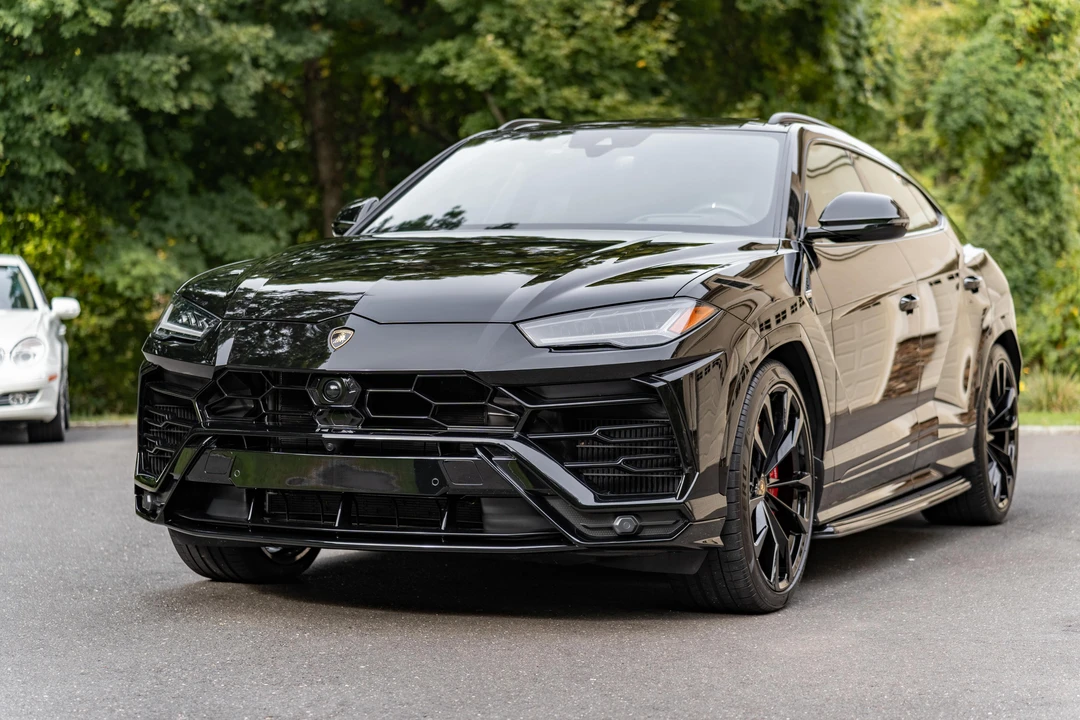 2022 Lamborghini Urus - Image 6 of 31