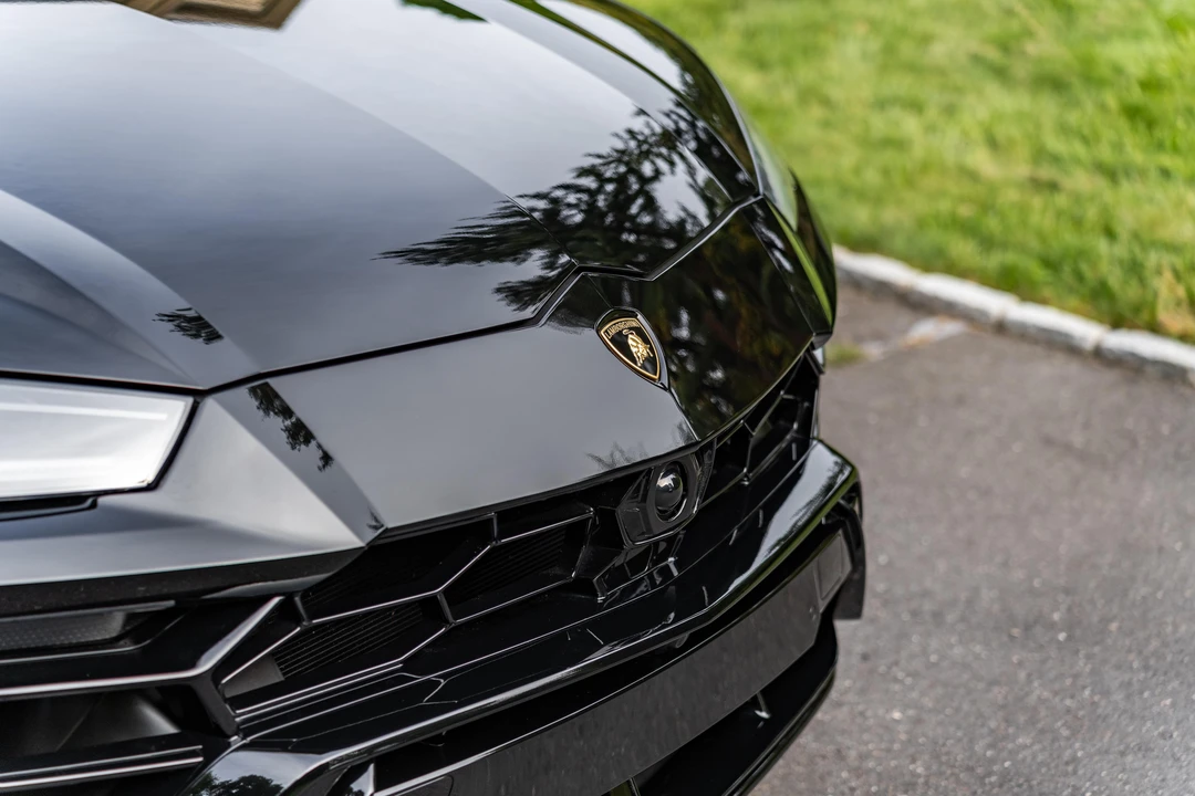 2022 Lamborghini Urus - Image 16 of 31