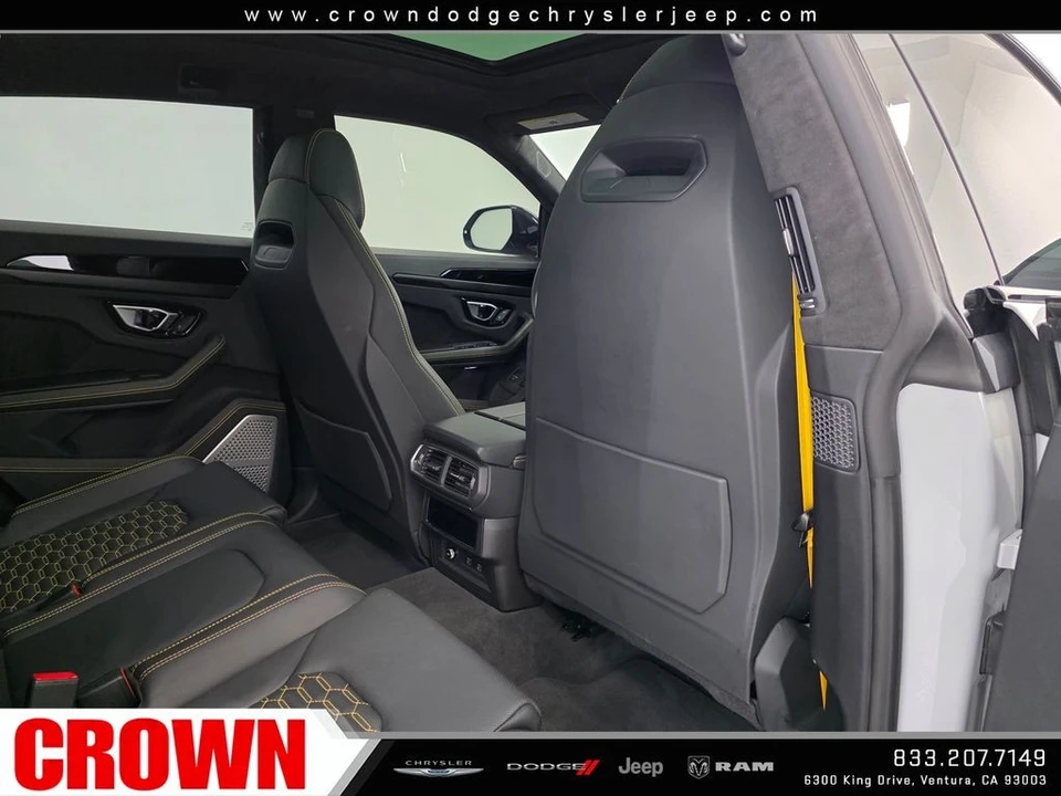 2022 Lamborghini Urus - Image 22 of 31