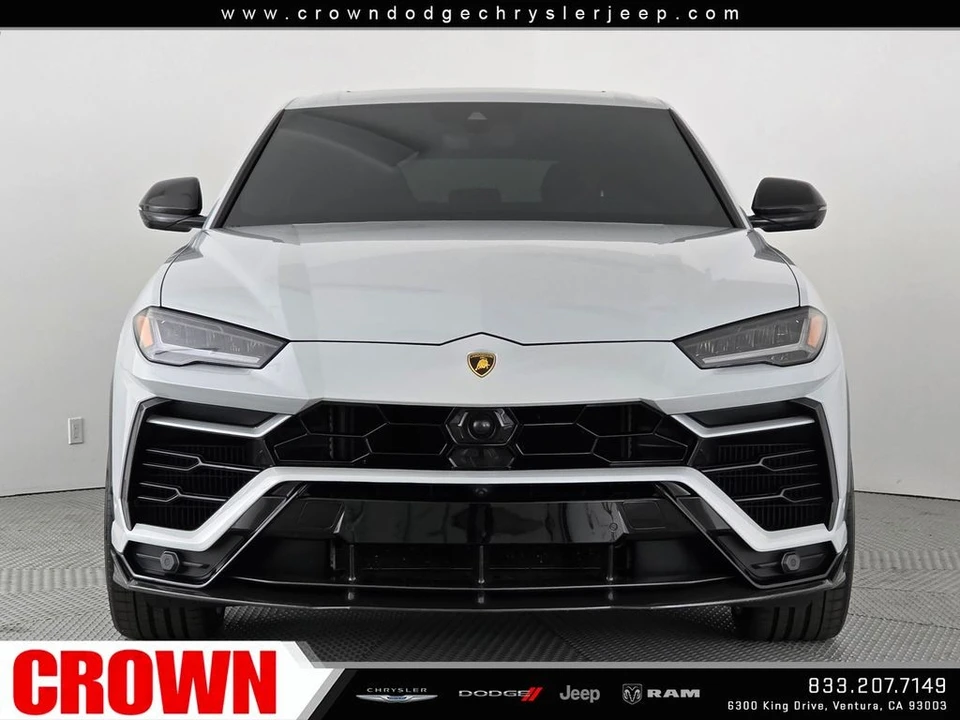 2022 Lamborghini Urus - Image 2 of 31
