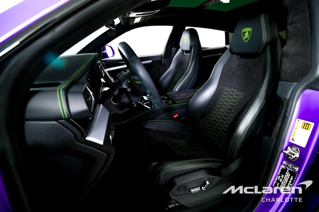 2022 Lamborghini Urus - Image 11 of 21
