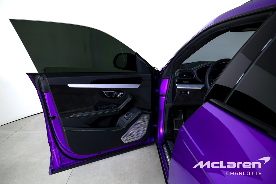 2022 Lamborghini Urus - Image 10 of 21