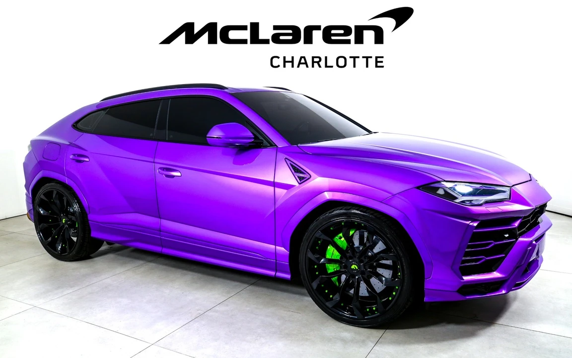 2022 Lamborghini Urus - Image 2 of 21