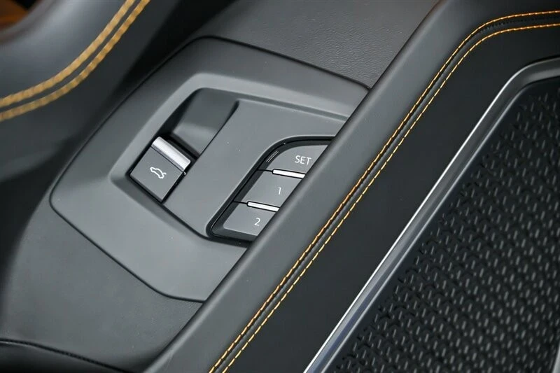 2022 Lamborghini Urus - Image 19 of 21