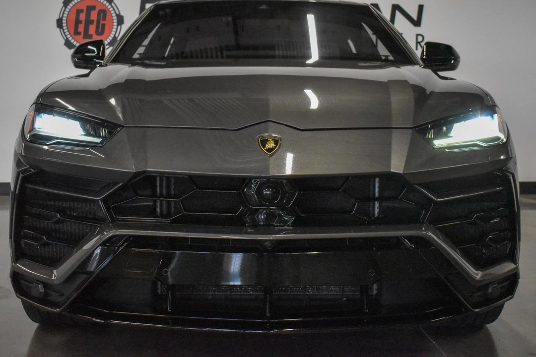 2022 Lamborghini Urus - Image 10 of 31