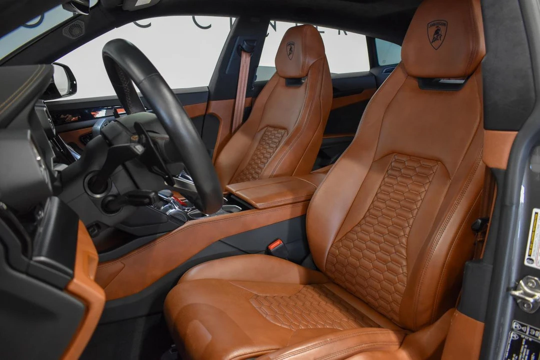 2022 Lamborghini Urus - Image 30 of 31