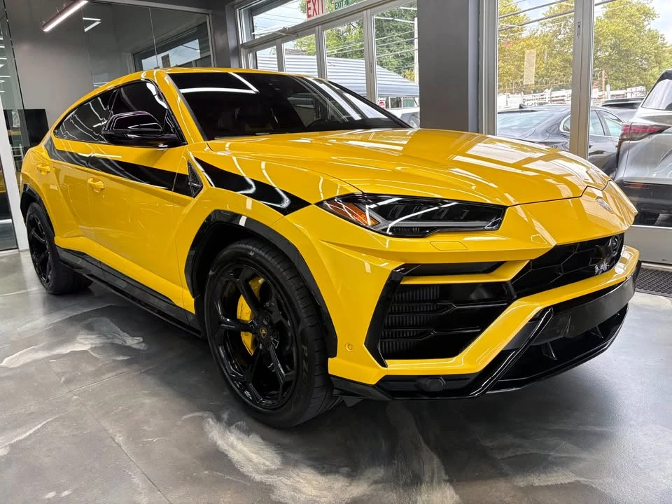 2022 Lamborghini Urus - Image 3 of 20