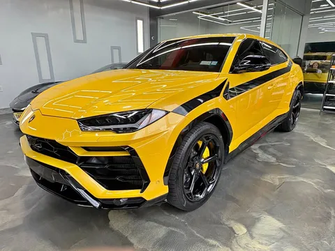 2022 Lamborghini Urus