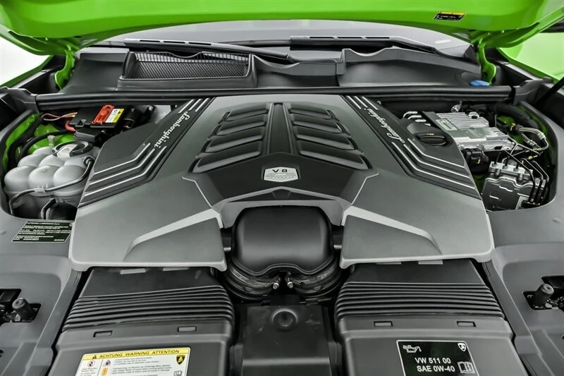 2022 Lamborghini Urus - Image 17 of 21