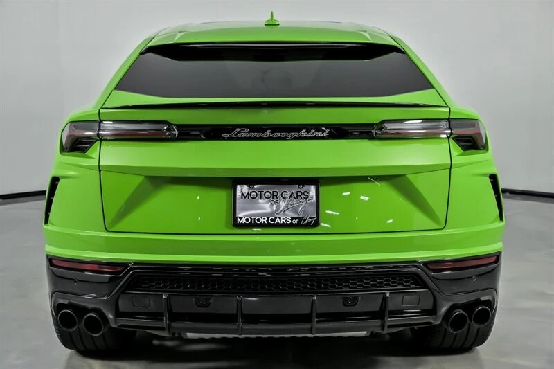 2022 Lamborghini Urus - Image 11 of 21