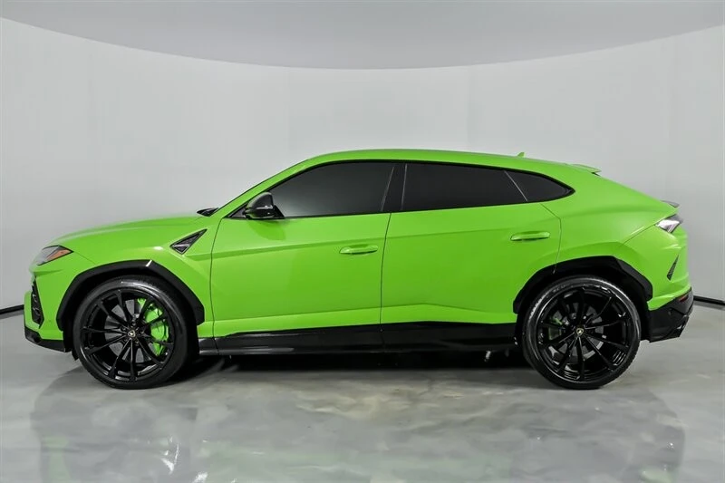 2022 Lamborghini Urus - Image 8 of 21