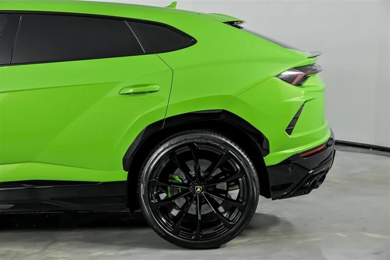 2022 Lamborghini Urus - Image 9 of 21