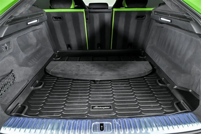 2022 Lamborghini Urus - Image 16 of 21