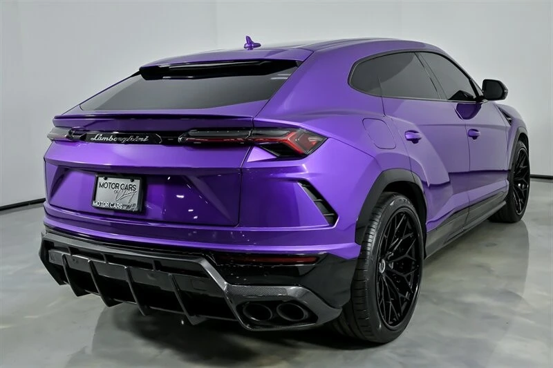 2022 Lamborghini Urus - Image 12 of 12