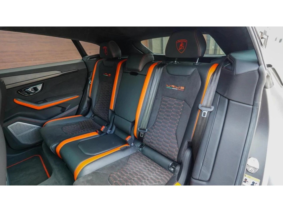 2022 Lamborghini Urus - Image 6 of 31
