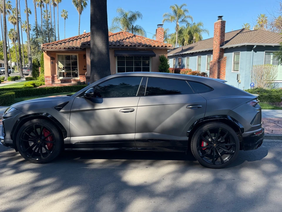 2022 Lamborghini Urus - Image 3 of 16