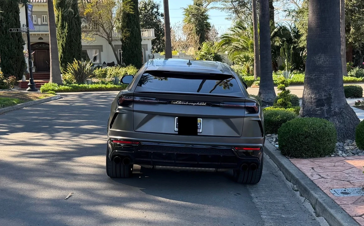 2022 Lamborghini Urus - Image 5 of 16