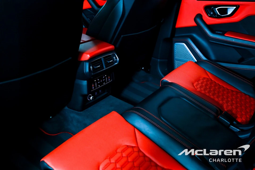 2022 Lamborghini Urus - Image 19 of 21