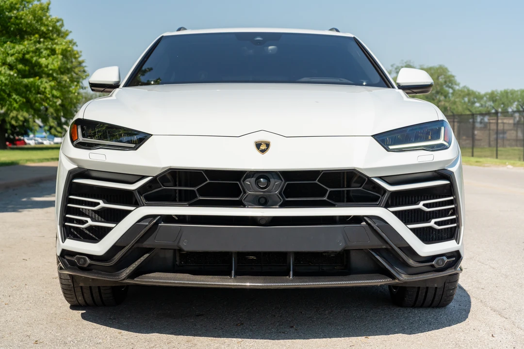 2022 Lamborghini Urus - Image 3 of 31