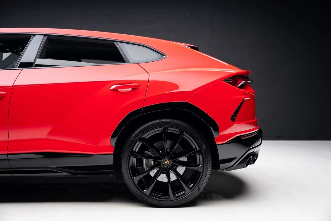 2022 Lamborghini Urus - Image 20 of 21