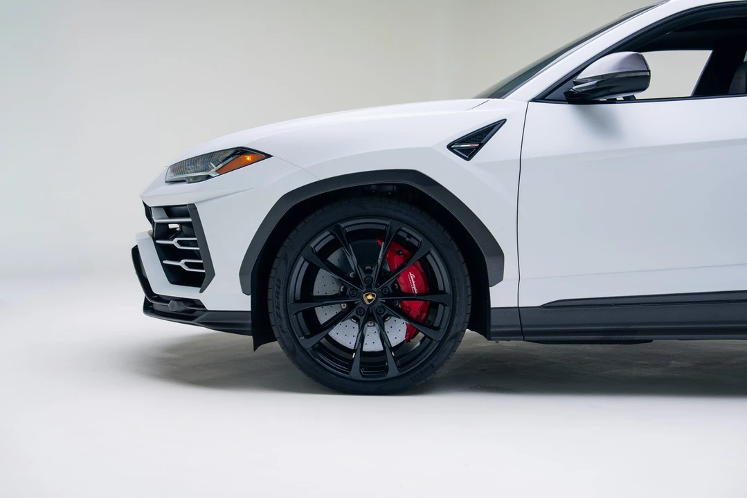 2022 Lamborghini Urus - Image 15 of 21