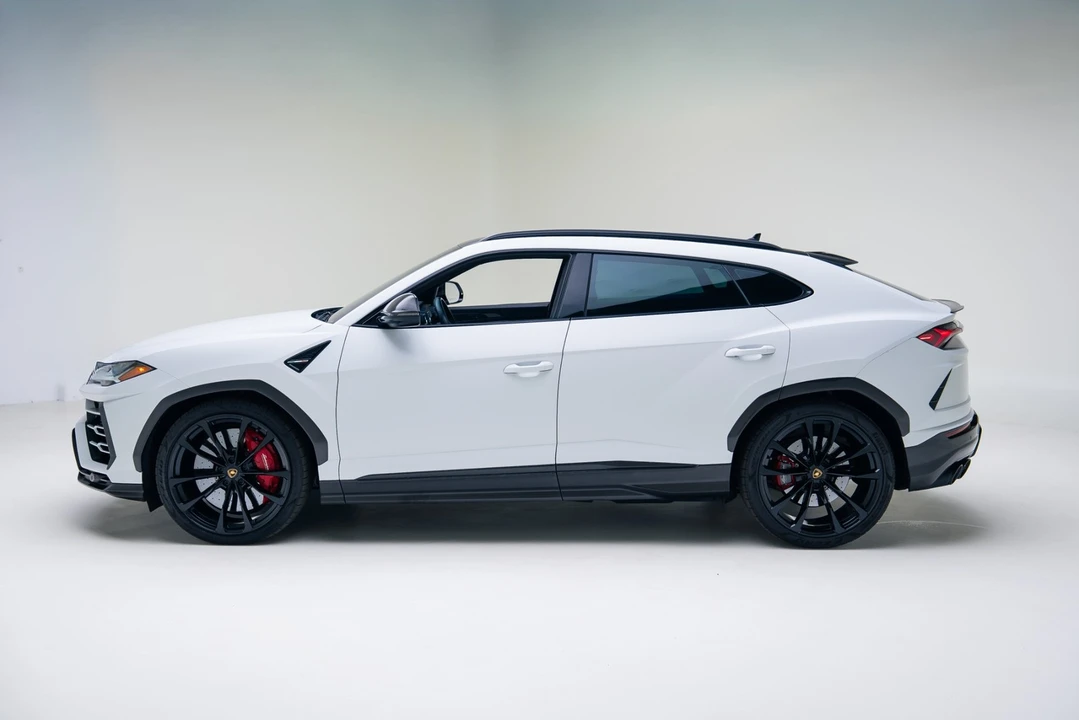 2022 Lamborghini Urus - Image 14 of 21