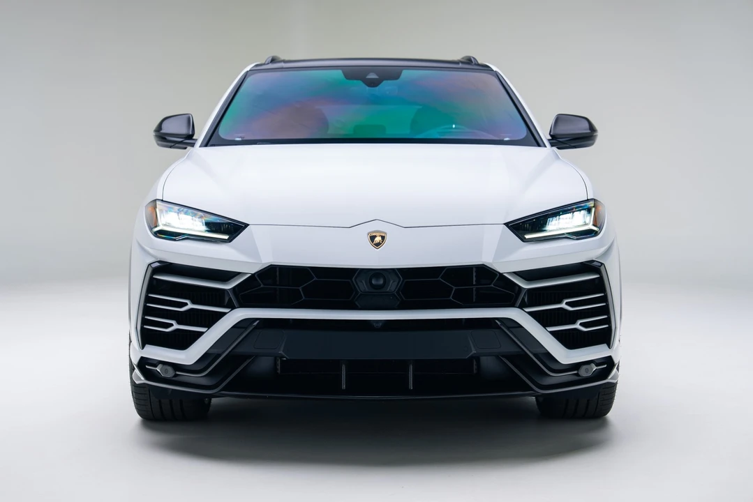 2022 Lamborghini Urus - Image 4 of 12