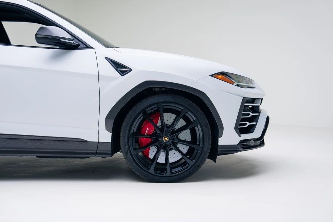 2022 Lamborghini Urus - Image 21 of 21