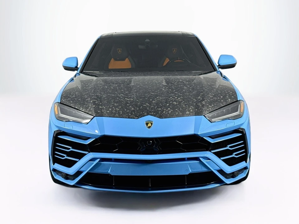 2022 Lamborghini Urus - Image 2 of 31
