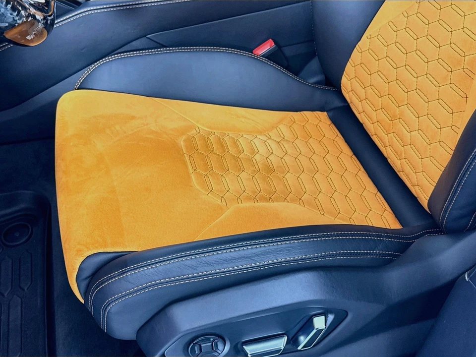 2022 Lamborghini Urus - Image 25 of 31