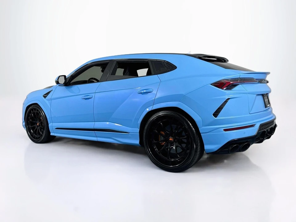 2022 Lamborghini Urus - Image 11 of 31