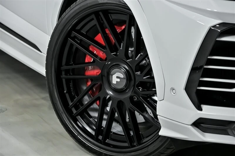 2022 Lamborghini Urus - Image 4 of 12
