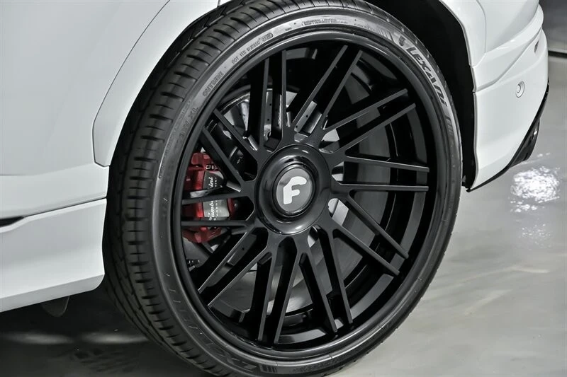 2022 Lamborghini Urus - Image 19 of 21
