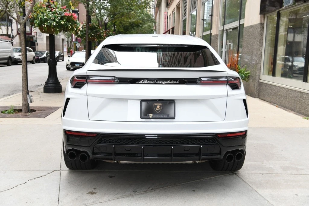 2022 Lamborghini Urus - Image 5 of 12
