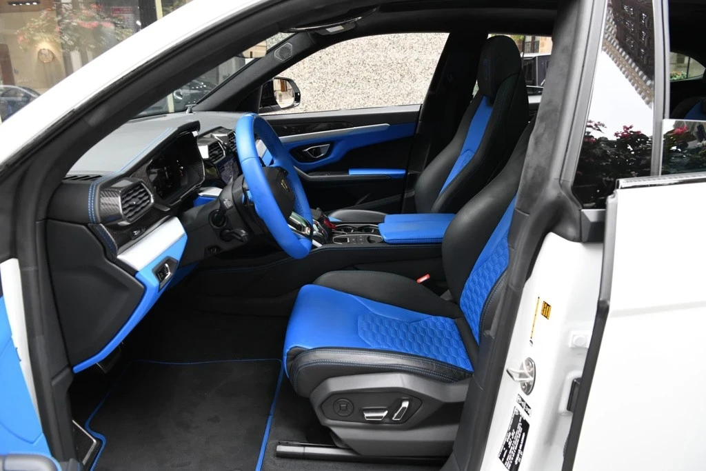2022 Lamborghini Urus - Image 8 of 12