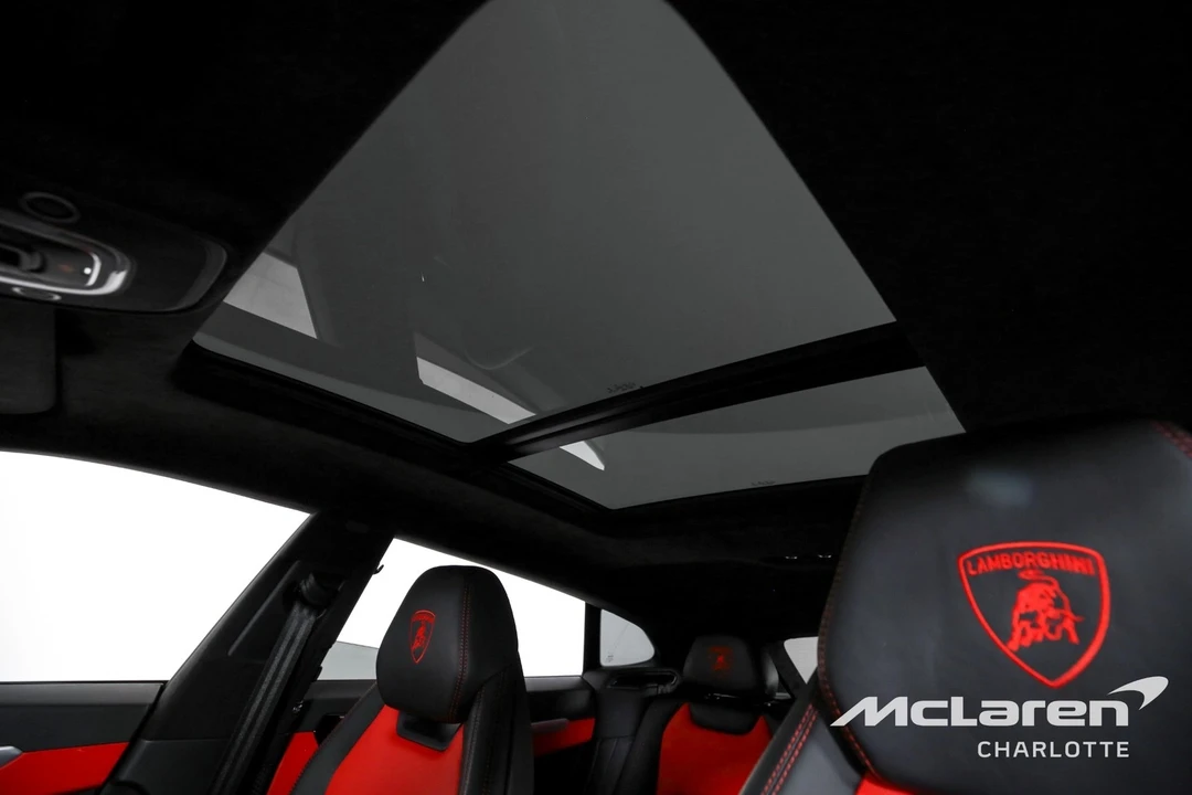 2022 Lamborghini Urus - Image 12 of 12
